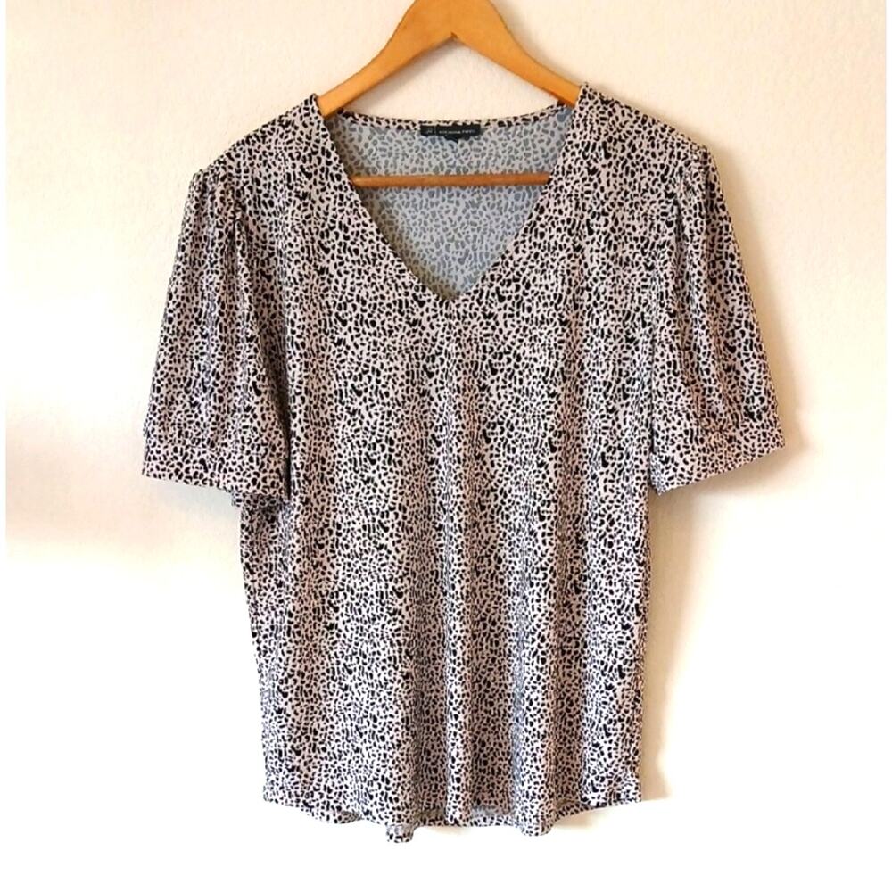 Adrianna Papell Leopard Print Short Sleeve Blouse